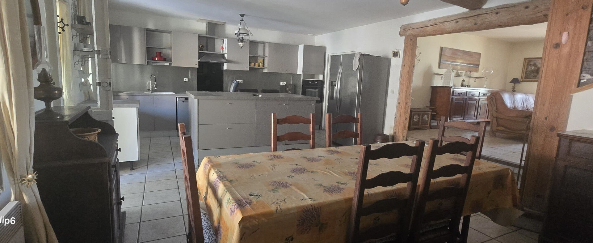 FABREZAN : GRANDE MAISON 4 CHAMBRES ET JARDIN