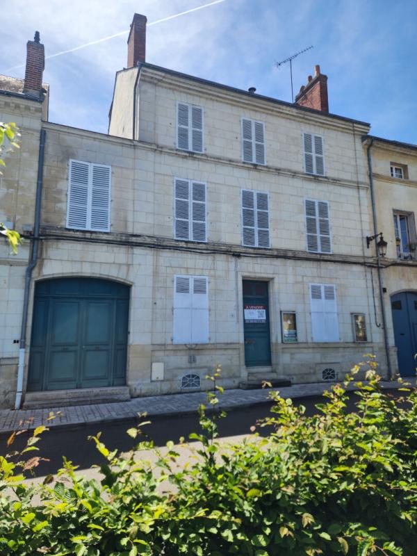Maison 354m² — Loches