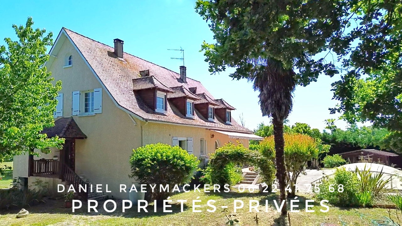 Maison périgourdine 260 m² 6 ch  terrain 8 550 m²  Beaupouyet