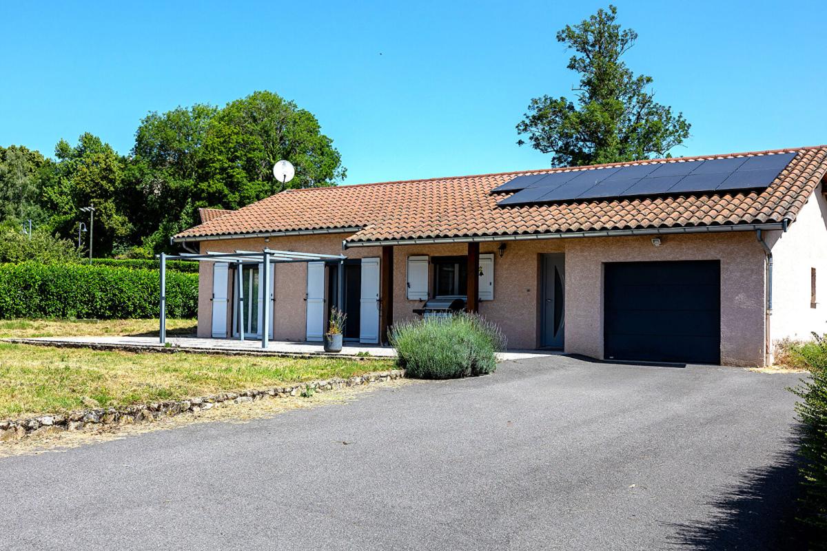 Villa de plain-pied sur terrain plat
