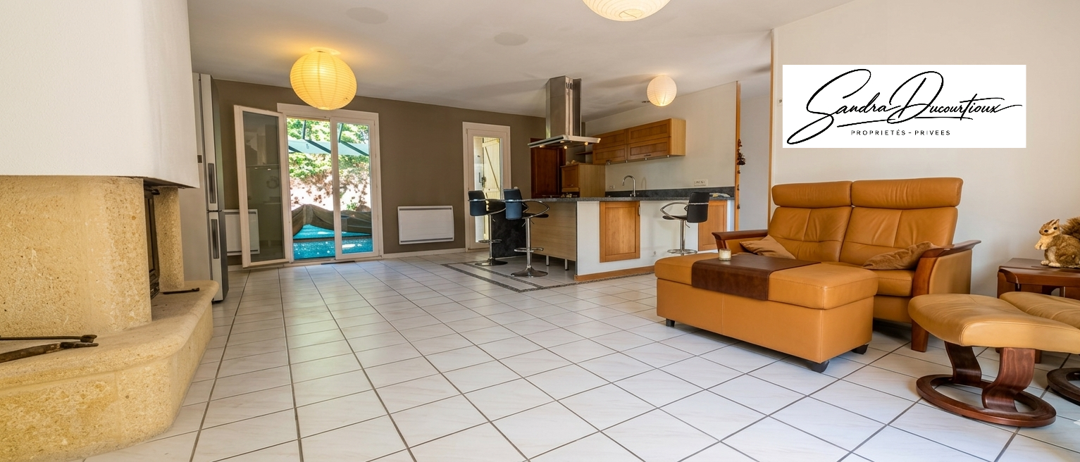ESPACE ET TRANQUILITE : VILLA 4 FACES DE PLAIN PIED