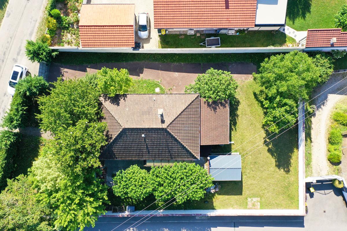 Maison Saint Maurice De Gourdans 3 pièce(s) 102 m2 - Terrain 1100m2