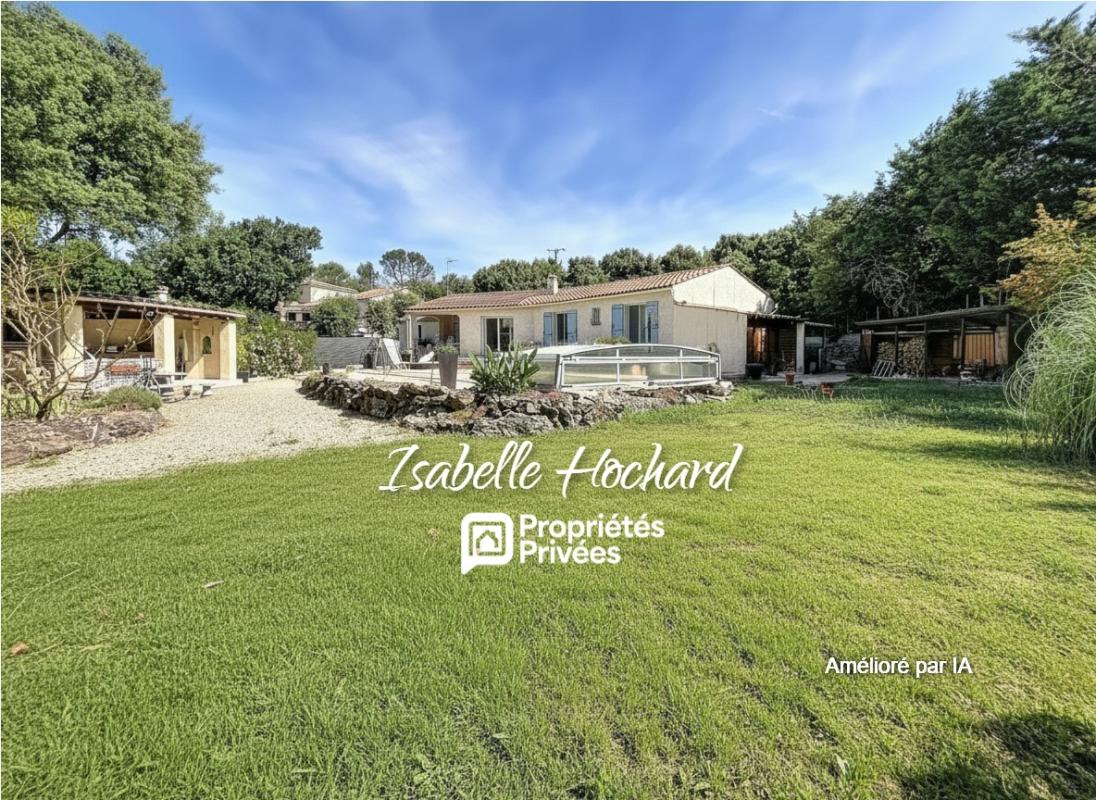 Villa familiale de plain-pied avec piscine et prestations de qualité ? Sainte-Anastasie-sur-Issole