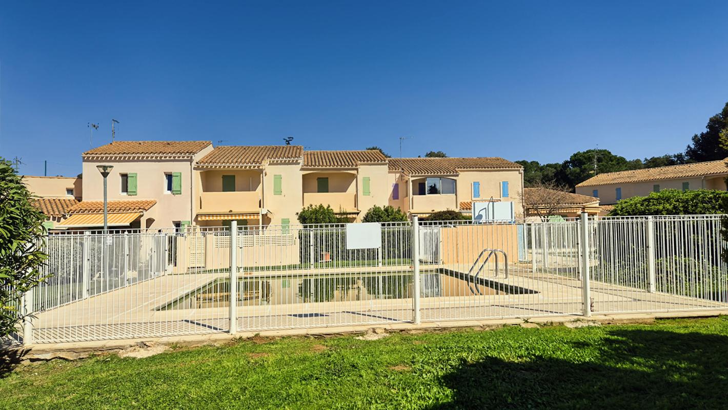 Appartement La Londe Les Maures 2 pièce(s) 24.60 m2   170 000