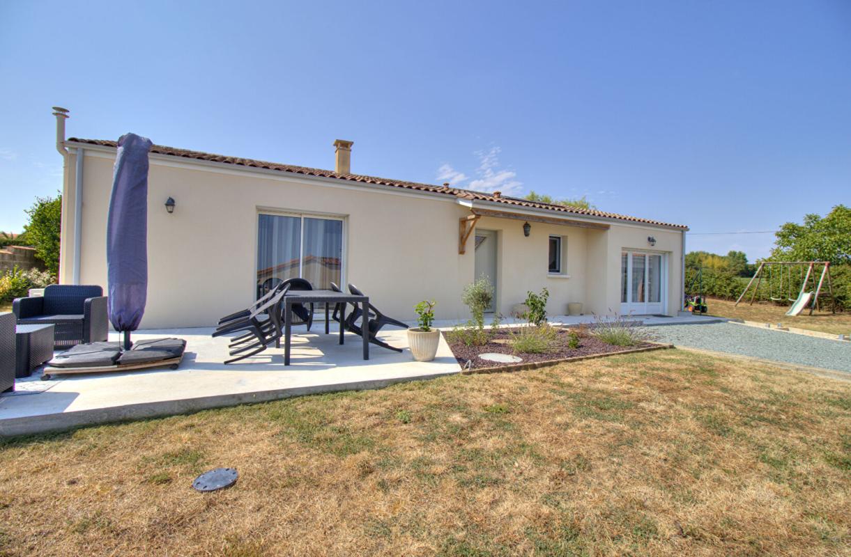 Maison Sainte Ouenne 5 pièce(s) 113 m2