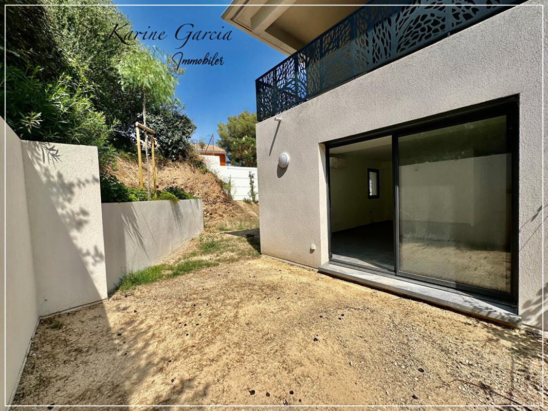 APPARTEMENT SIX FOURS LES PLAGES 3 pièces 66.50 m2 - TERRAIN 72 M² - GARAGE SOUS SOL