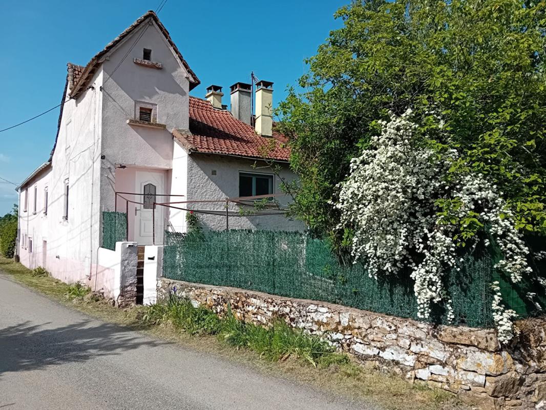 Immeuble 9 pièces  2 maisons