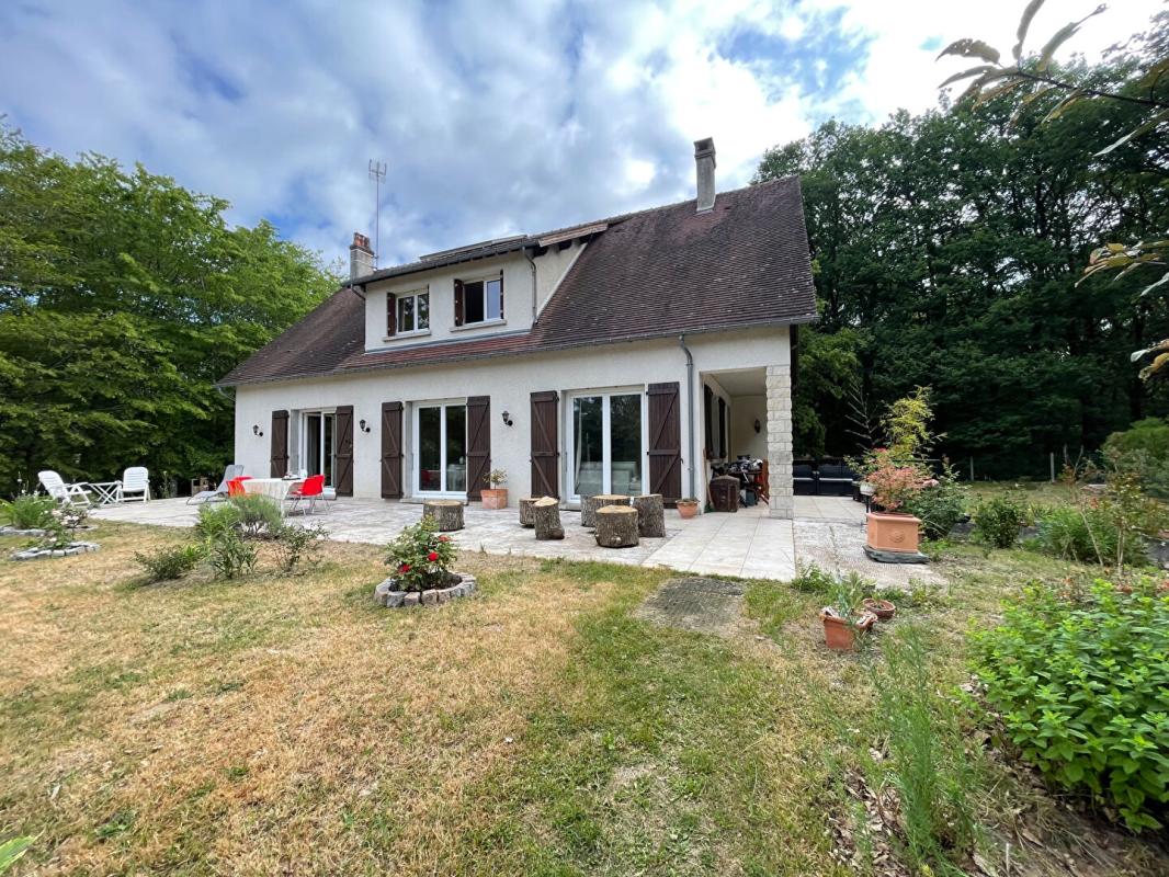 Maison 204m² — Boismorand