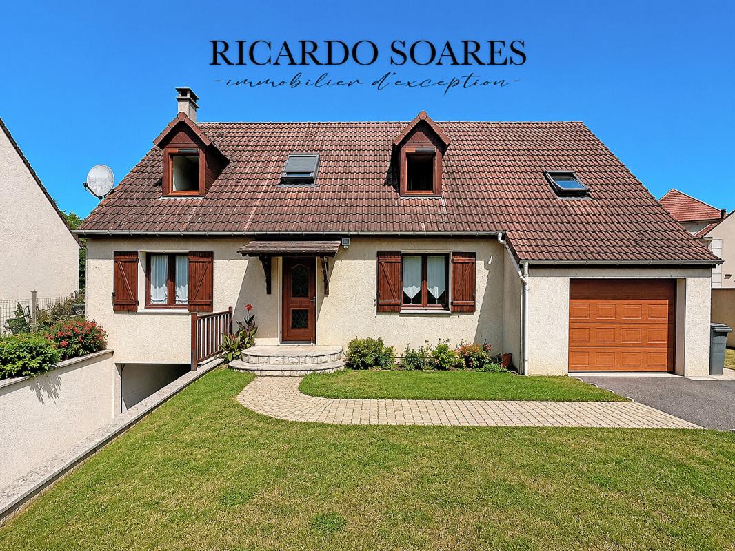 60940 ANGICOURT - MAISON FAMILIALE 149m² / 5 CHAMBRES / VERANDA 40m² / SOUS-SOL TOTAL + GARAGE / TERRAIN 673 m²