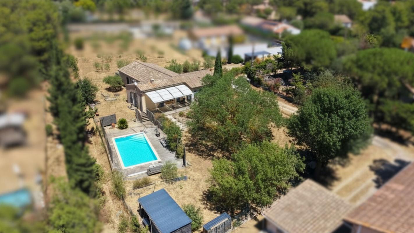 MALVES-EN-MINERVOIS - VILLA - PISCINE - 3 CHAMBRES