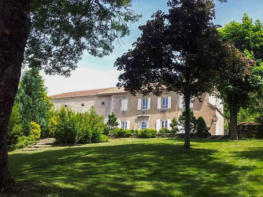 Propriété à Luc avec terrain