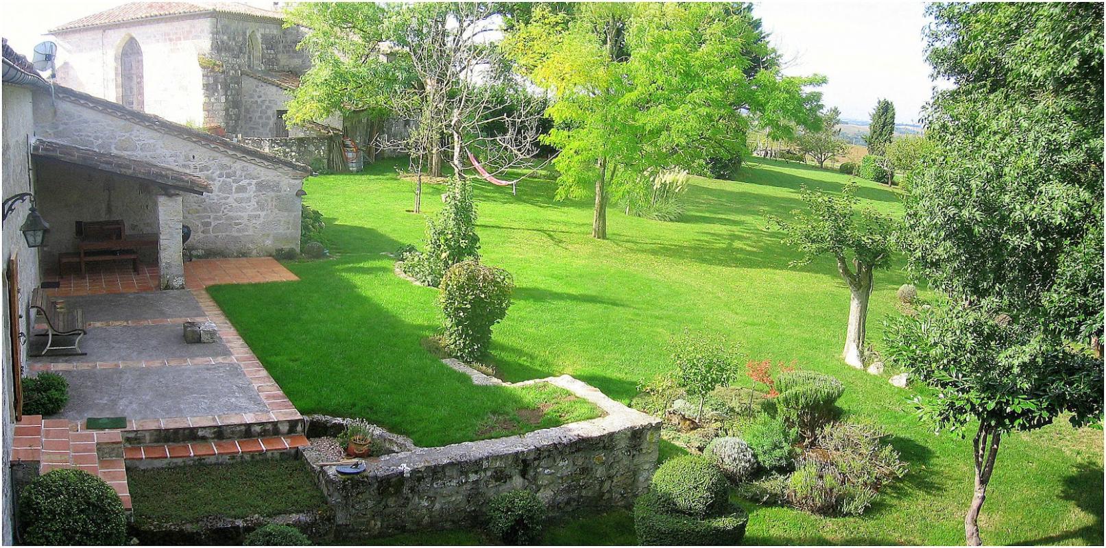 PERVILLE 82400 maison pierre 6 pièce(s) 156.56 m2