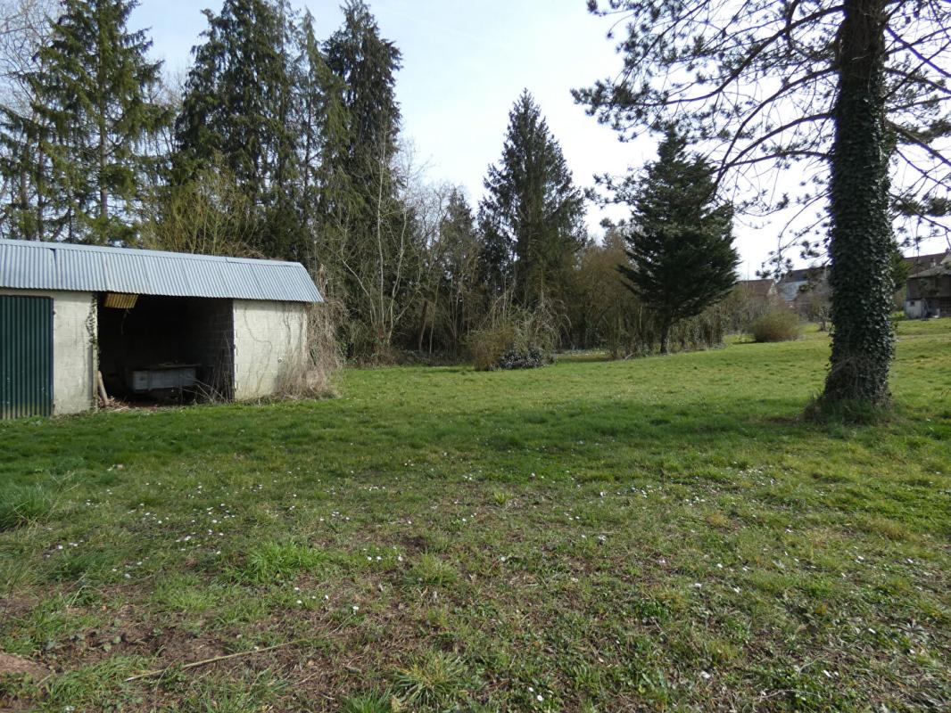 Terrain bord de rivière 921 m² viabilisé