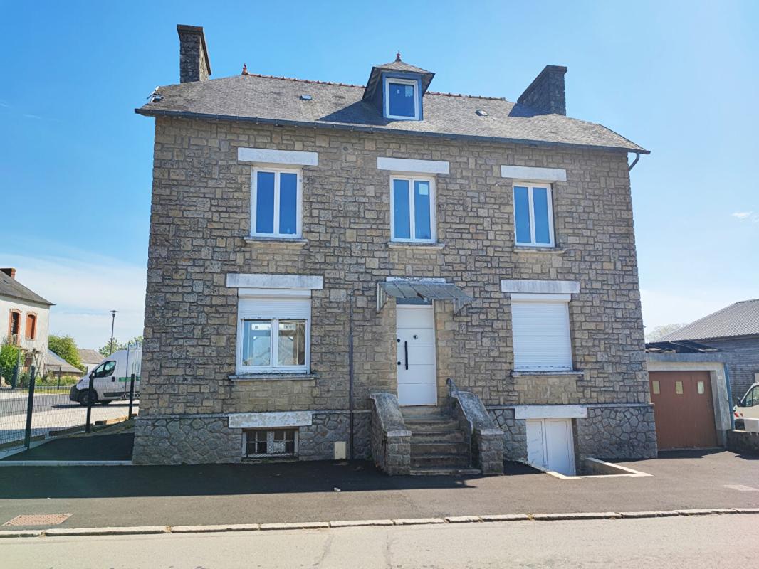 Plumaugat : Maison en Pierres 3 chambres