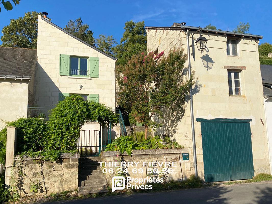 A VENDRE 49730 TURQUANT Maison 4 pièces de 74 m2 avec maison annexe à rénover, terrasse, jardin, cave