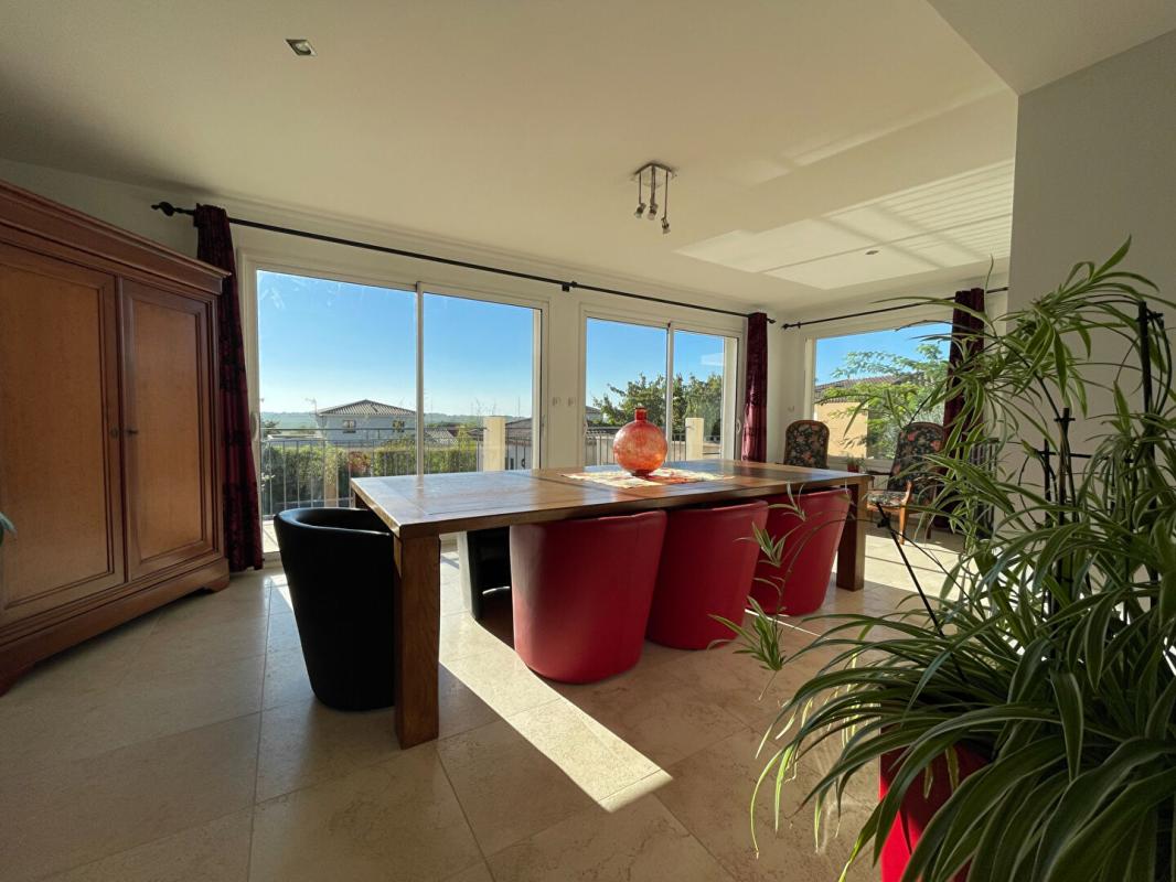 Maison Autignac 10 pièce(s) 288 m2