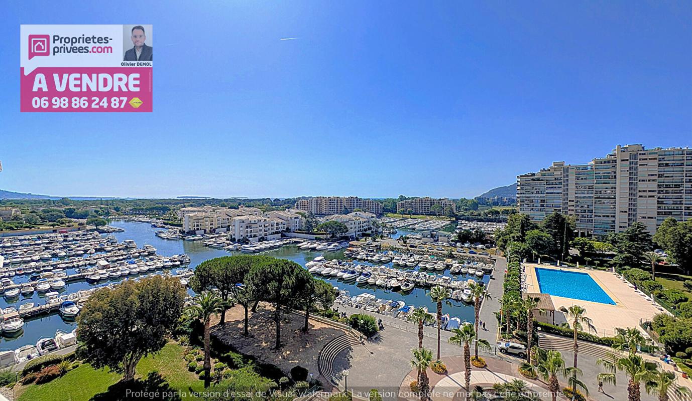 3 PIECES CANNES MARINA VUE MER