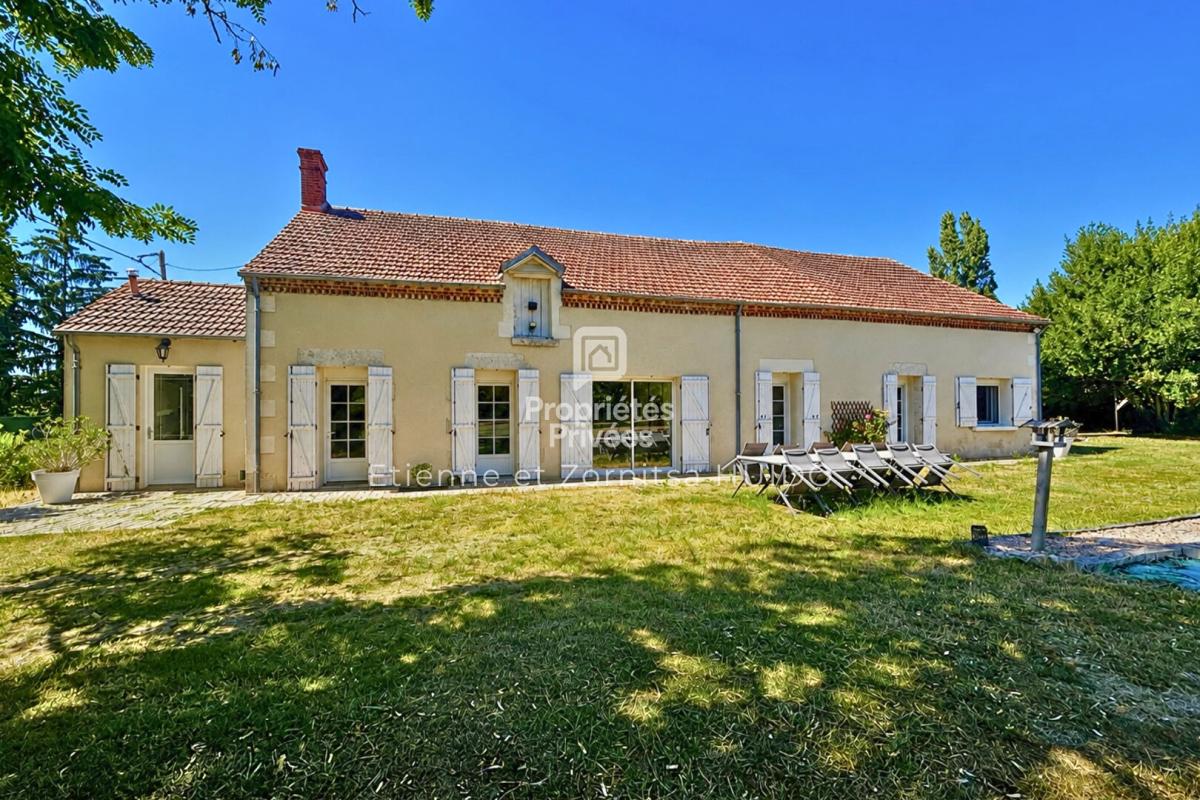 Maison Saint Christophe En Bazelle 7 pièce(s) 153 m2