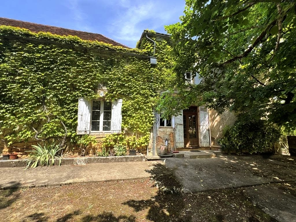 Maison de Maitre à Coulaures 7 pièce(s) 160 m2