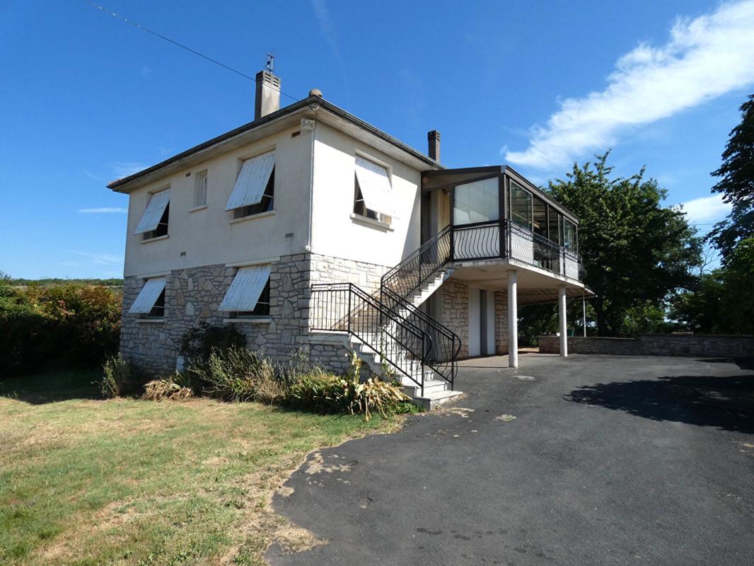 Maison 145 m2 / 2 appts / grange / terrain avec vue 3142m²