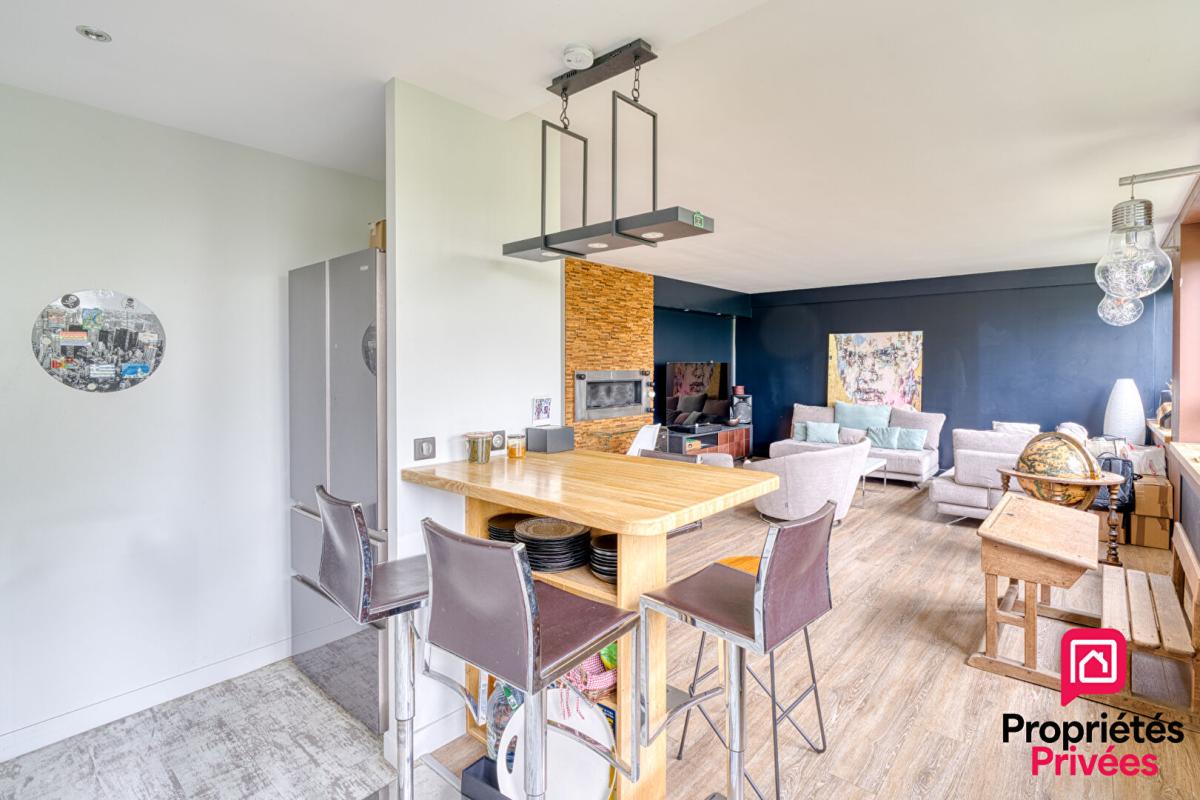 Magnifique T3/T4 de 86 m2 lumineux - Calme absolu - St Foy les Lyon