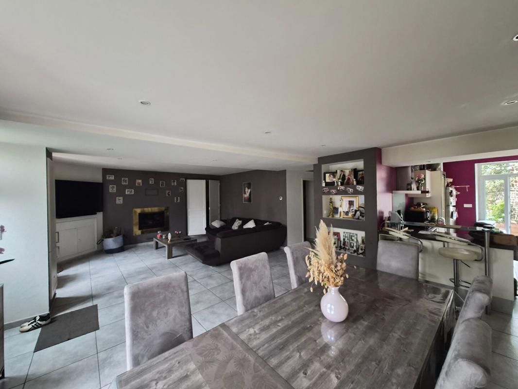 Maison de ville T5 de 167 m² ? Vues mer & jardin clos arboré de 622 m²