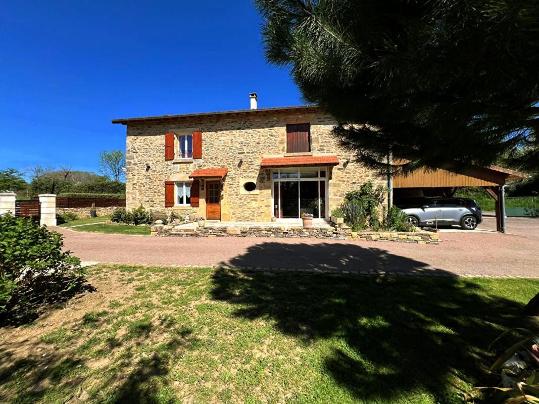 Maison en Pierre à Nantheuil 7 pièce(s) 170 m2