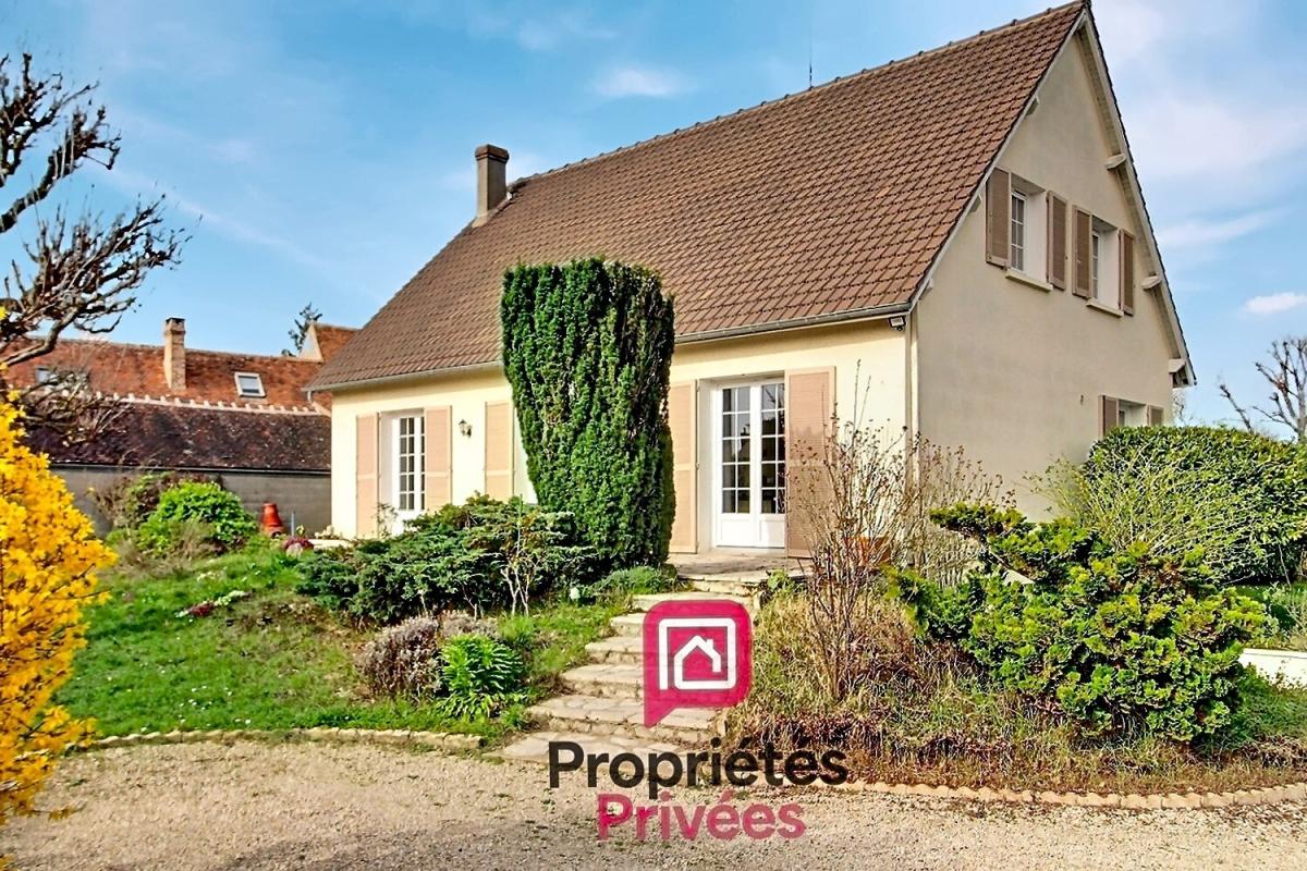 10 mn de la Gare de MONTARGIS - A VENDRE MAISON de 130 m2 - 6 PIECES - SOUS-SOL TOTAL - TERRAIN 1311 m2