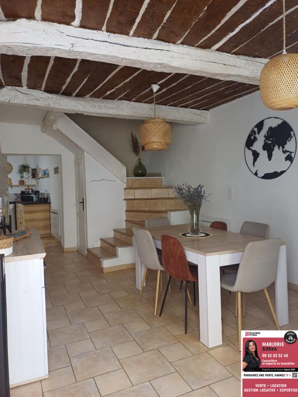 Saint Zacharie Maison de village T5 de 124 m2