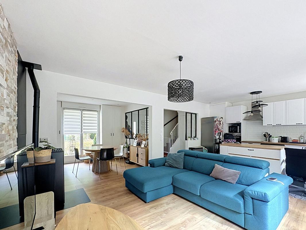 Maison coup de coeur à Bièvres Entièrement rénovée, 3 chambres, aucun travaux à prévoir !
