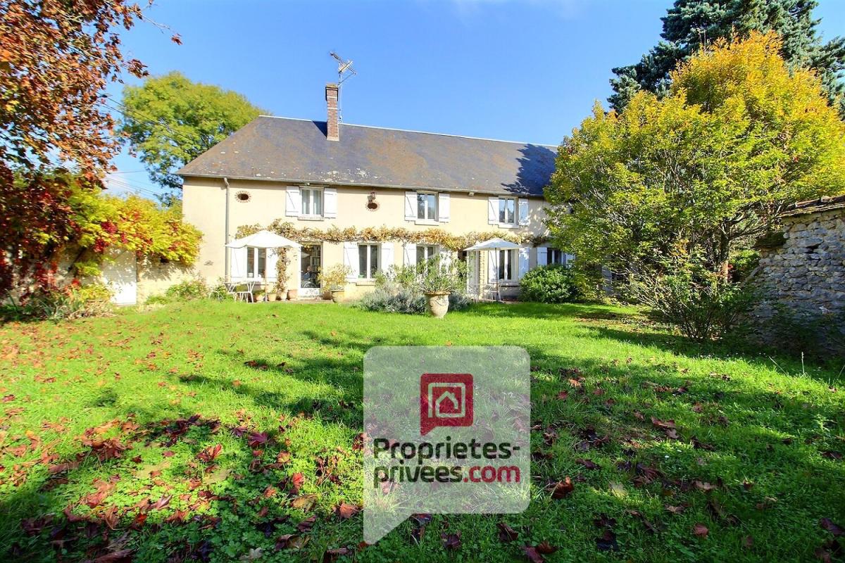 VENTE MAISON DE CARACTERE - Entre MONTARGIS et FONTAINBLEAU, à 1h10 de PARIS