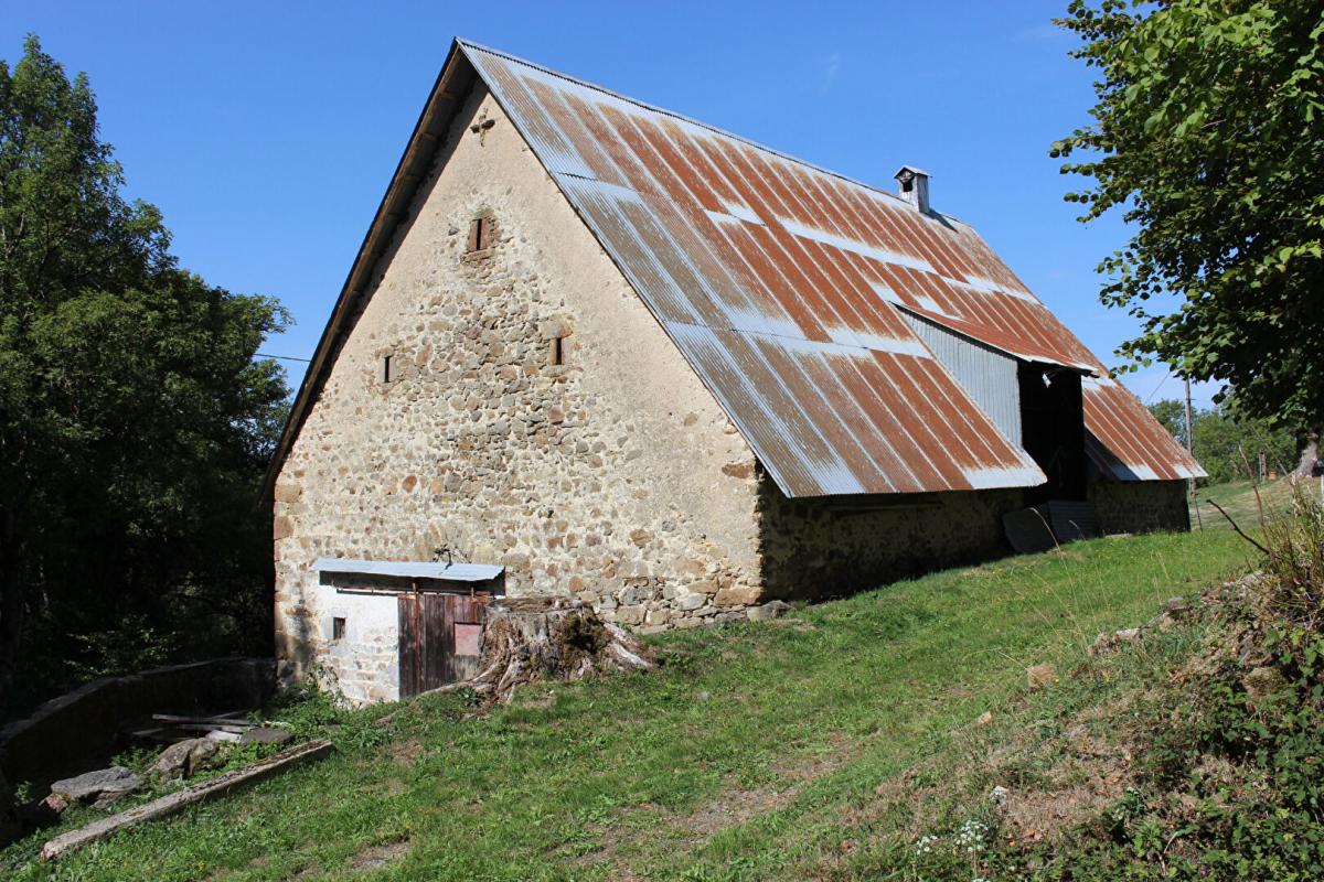 Grange à Larodde (63)