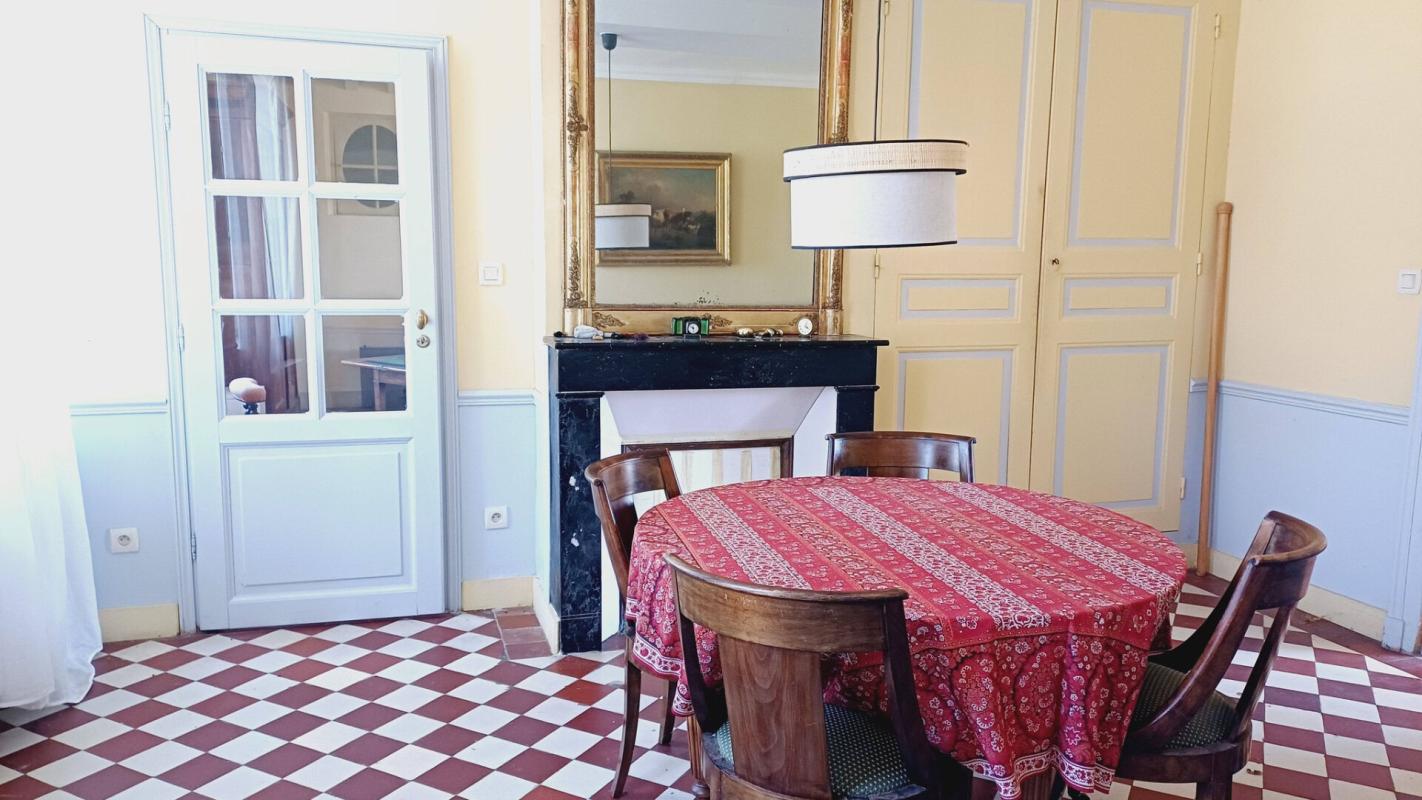 PROPRIETE 2 MAISONS EN PIERRE