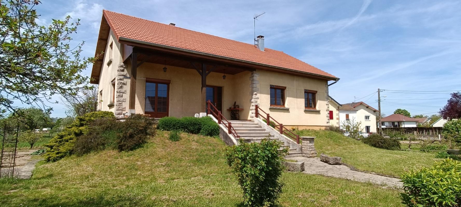 Maison Breuches 126 m2 / 4 chambres