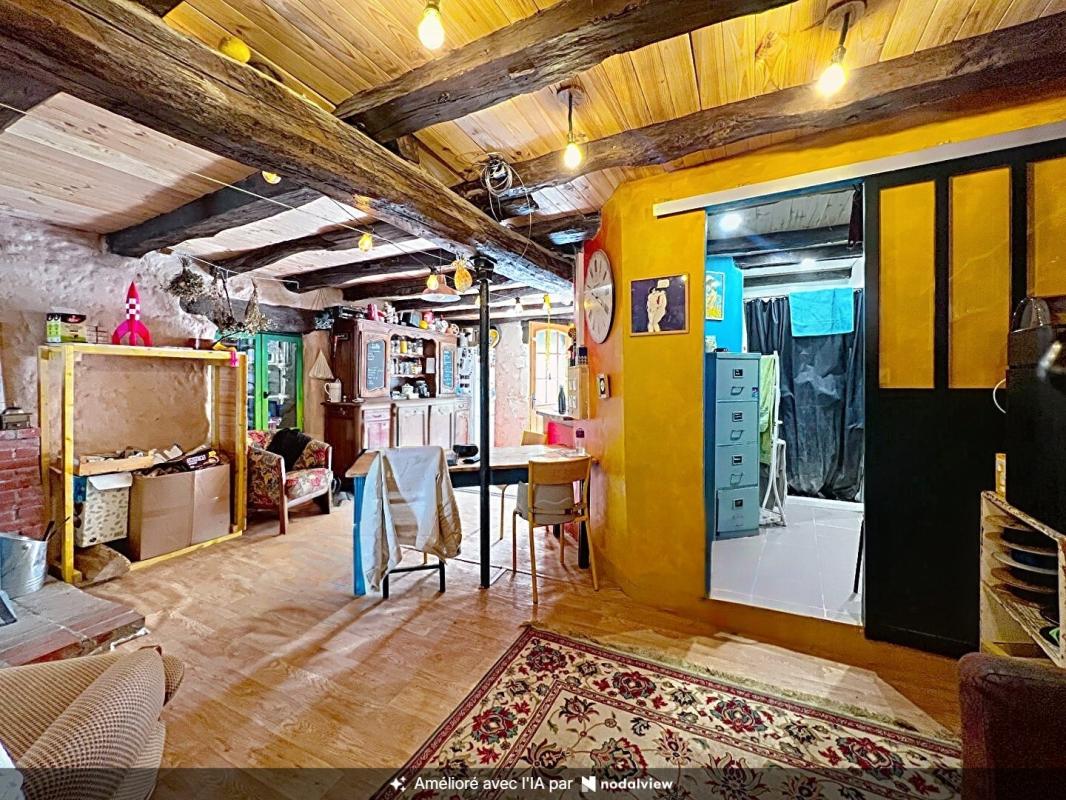 70130 - VAUDEY - Maison de 68 m² avec Grange à aménager de 175 m2 au sol - Prix : 45000 honoraires charge vendeur