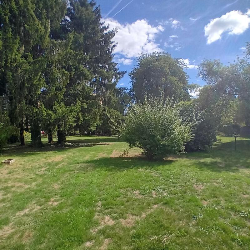 De l'espace à Essert avec 5 chambres sur 2944 m2 de terrain constructible