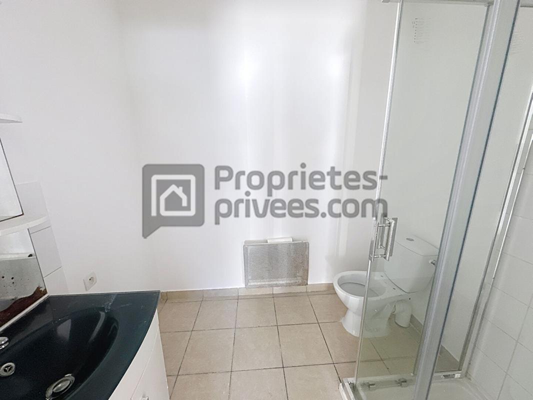 Appartement T3, 2 chambres +box+park+cave
