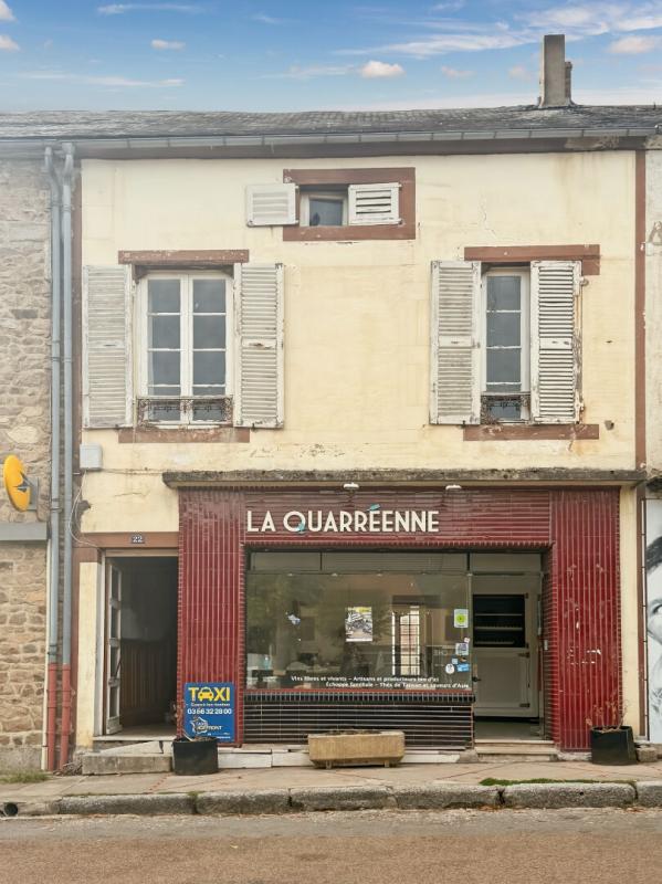 Immeuble Quarre Les Tombes 6 pièce(s) 143 m2