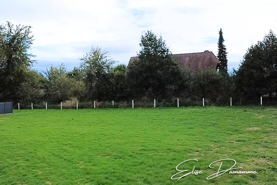 ROGERVILLE - Terrain à bâtir plat 941m² hors lotissement