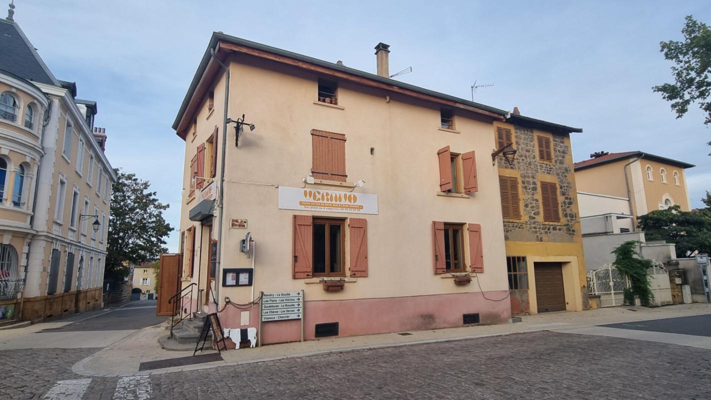 Immeuble de rapport Saint Verand 210 m2