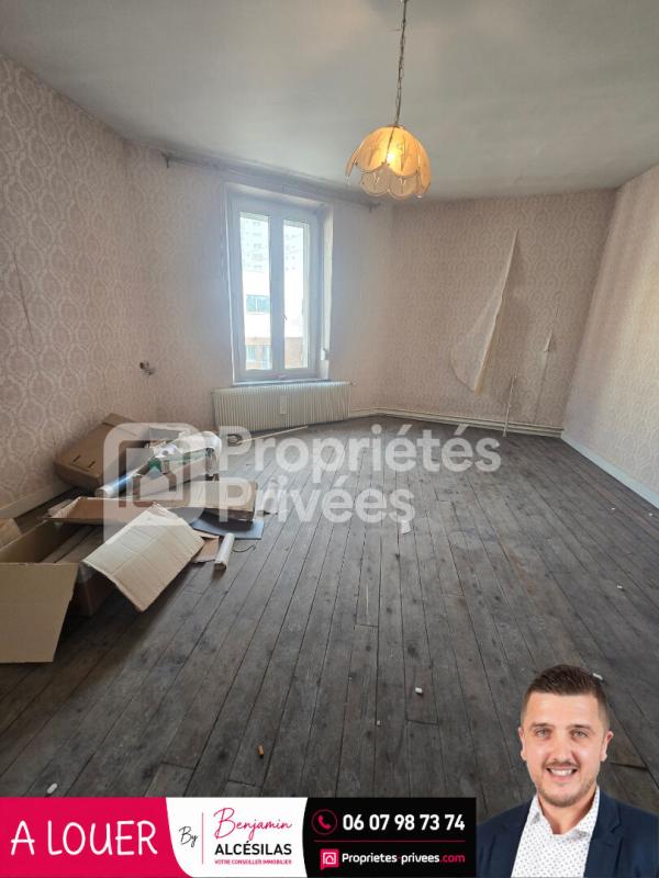 Appartement Hirson 5 pièce(s) 135 m2