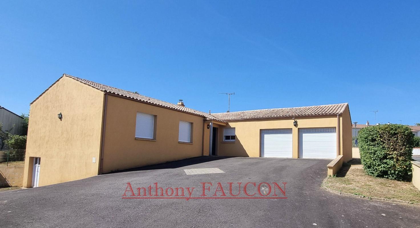 Maison Rives De L Yon 5 pièce(s) 122 m2