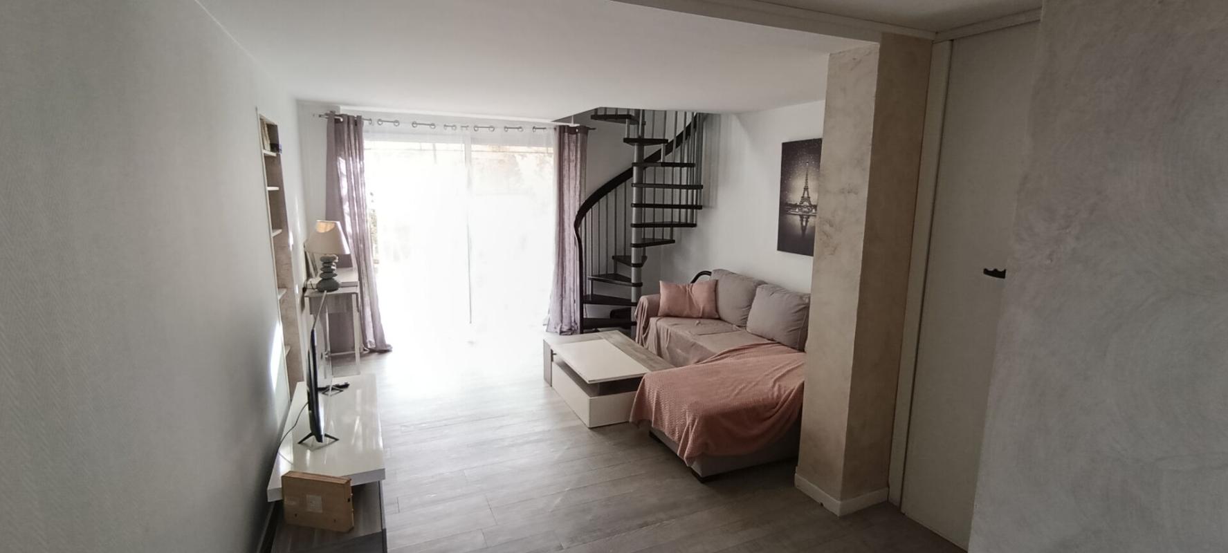 Maison Perigny 4 pièces
