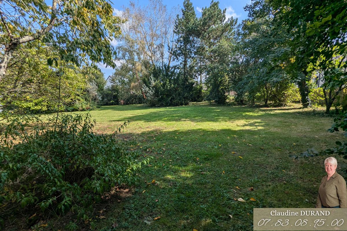 terrain constructible viabilisé de 1188m2 disponible à Bouvron (44130)