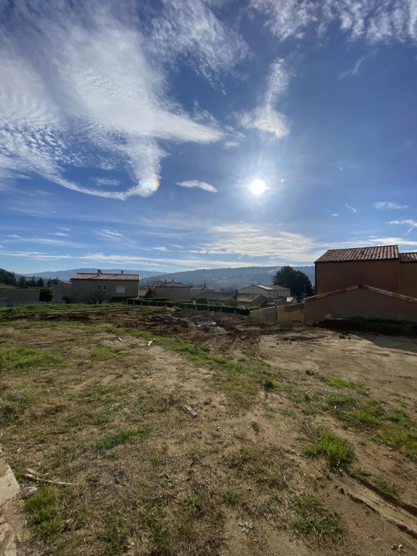 terrain à construire de 689m2 en vente à Limoux (11300)
