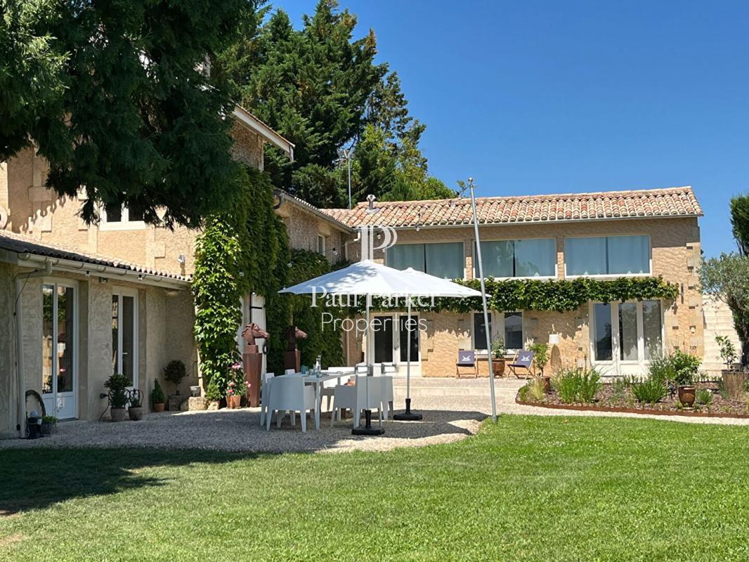 Elegant Character Home in the Heart of the Vineyards ? Charming Guest House or Family Residence - 4568213PVDEC