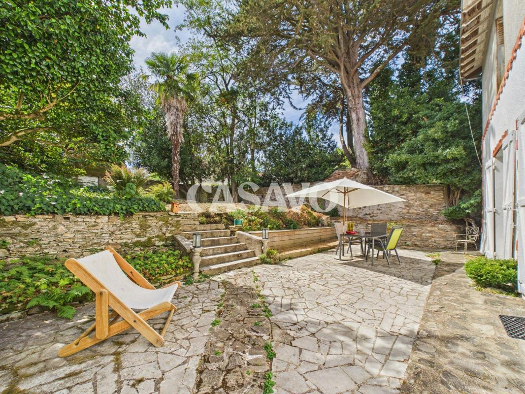 Vente Maison 6 pièces de 157m² - 44640 Le Pellerin
