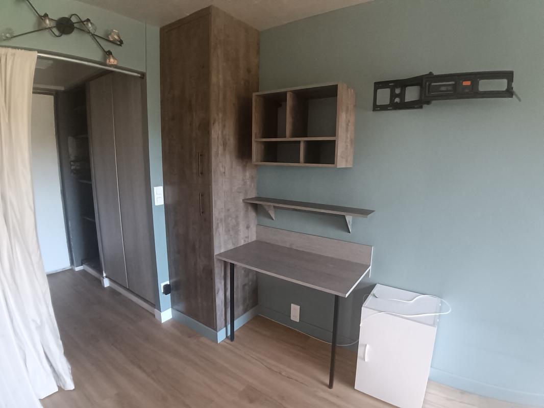 Photo 6