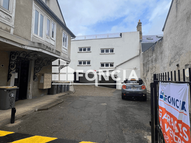 Stationnement à vendre 16500€ - Orléans 45000