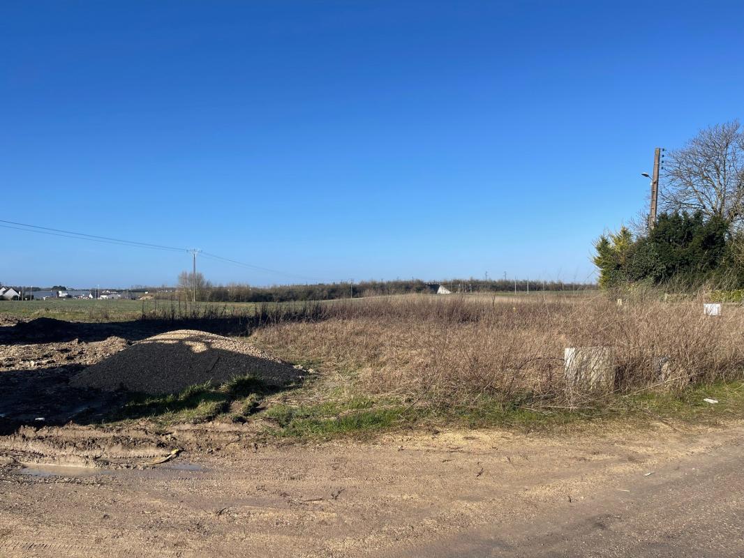 TERRAIN A BATIR A SAINT JEAN LE BLANC